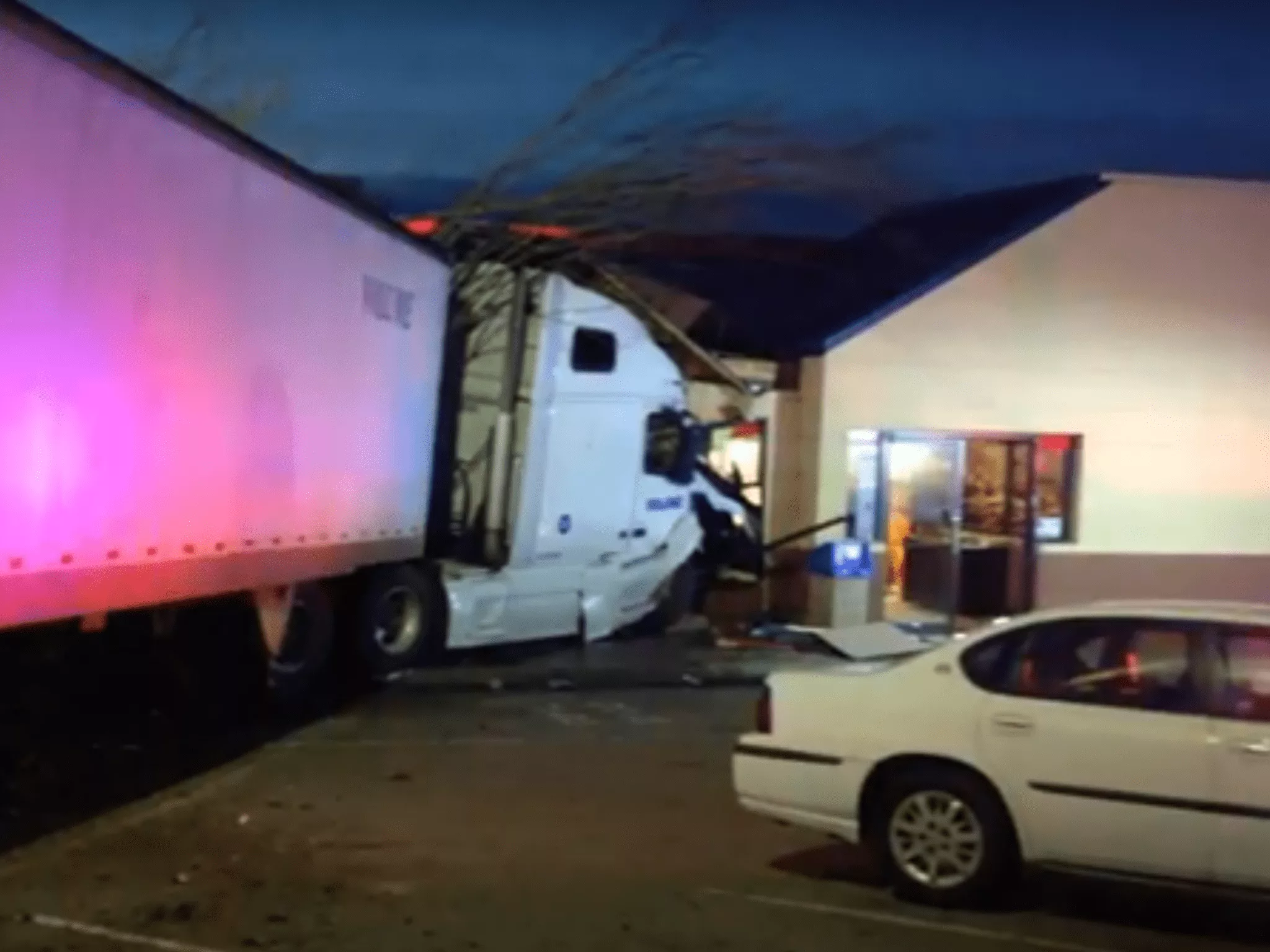 18 Wheeler Crashes Into South Carolina Burger King The Law Firm For